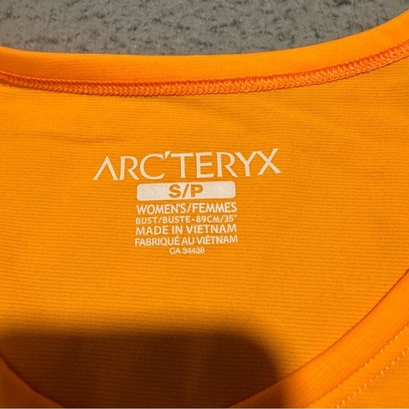 Arc’teryx -Motus Crew LS Women's Size S/P Womens Function Shirt Color Orange - Picture 3 of 9